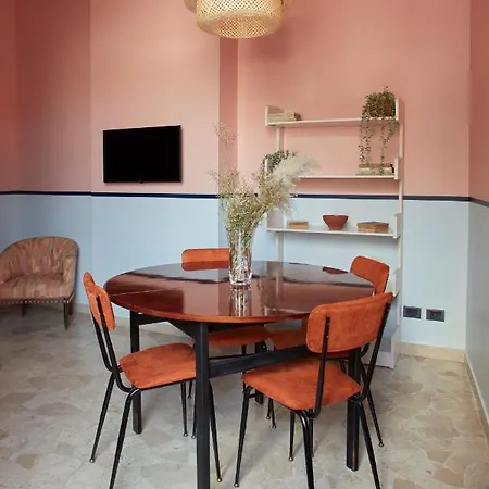 Arengario Apartment *